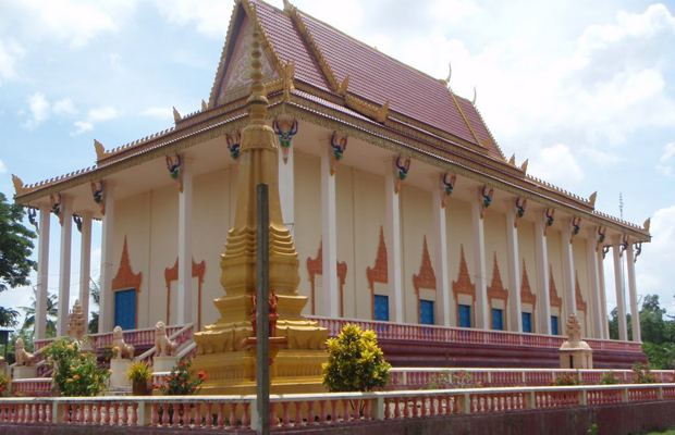 Wat Kampong Thom 3